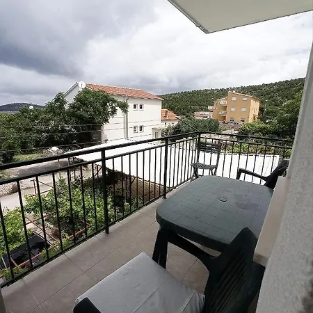 Prcela 1 Dolac