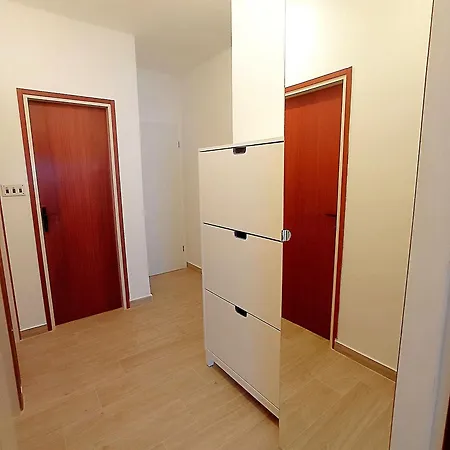 Apartment Prcela 1 Dolac
